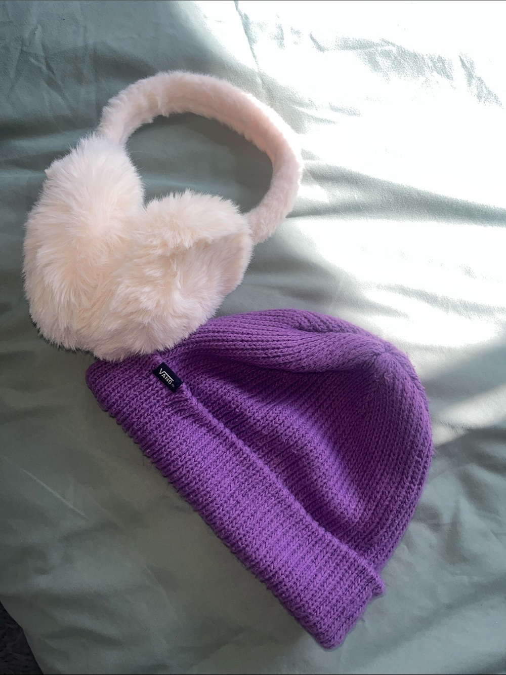 Bundle ! SHEIN Ear muffs + The Vans Purple Knit Beanie